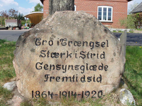 Genforeningssten i Ejstrup by, Harte sogn, Kolding kommune