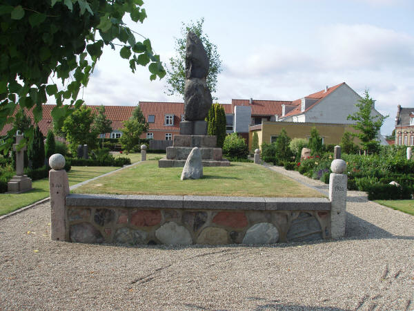 Genforeningsminde på Michaëlis Kirkegård, Fredericia kommune