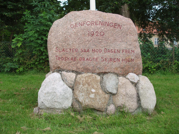 Genforeningsstenen i Nustrup, Haderslev kommune