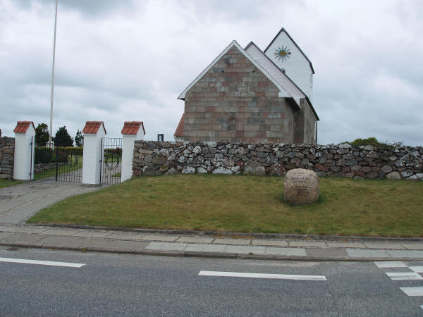 Anlægget omkring genforeningsstenen i Strandby, Vesthimmerlands kommune